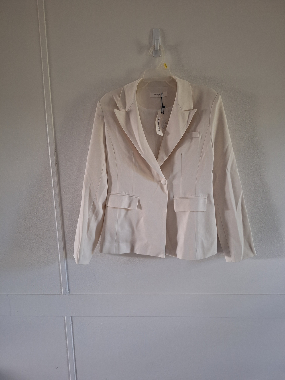 Commense Ivory One-Button Women's Blazer